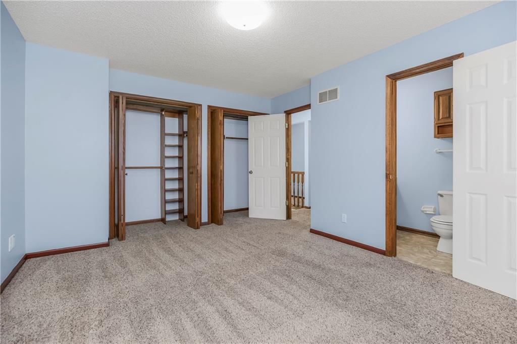 402 E 14th Street — photo 22