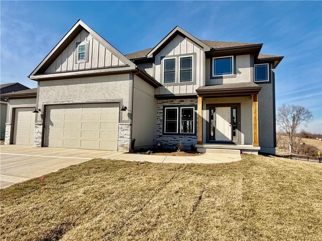 1984 Longview Drive, Liberty, MO
