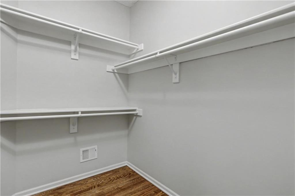 13821 Long Street — photo 27
