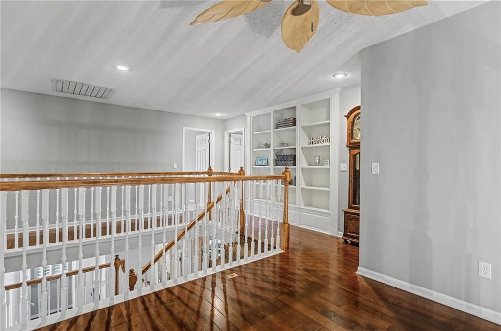 13821 Long Street — photo 28