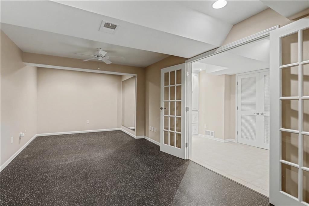 13821 Long Street — photo 37