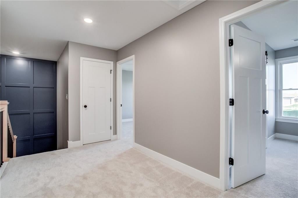 2189 Heritage Court — photo 12