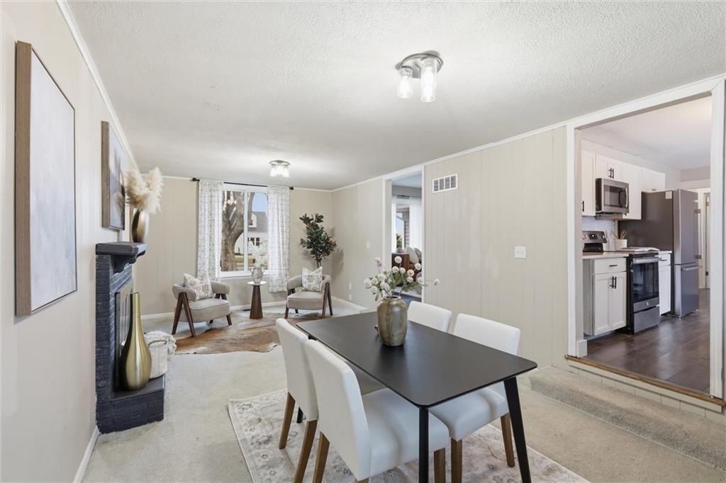 8806 Marty Street — photo 11