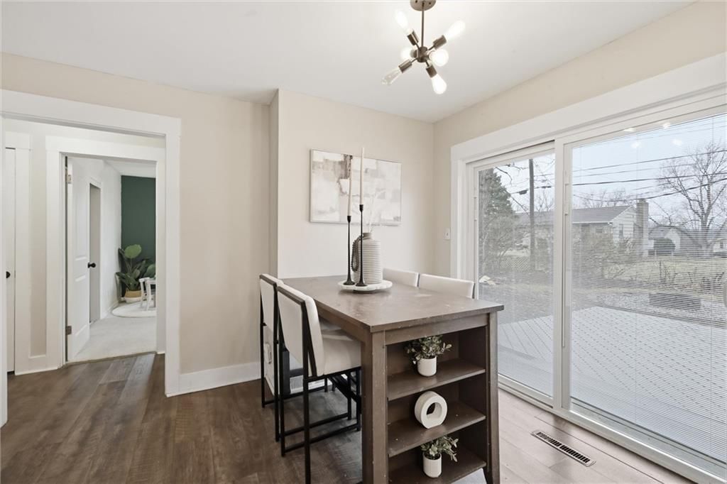 8806 Marty Street — photo 17