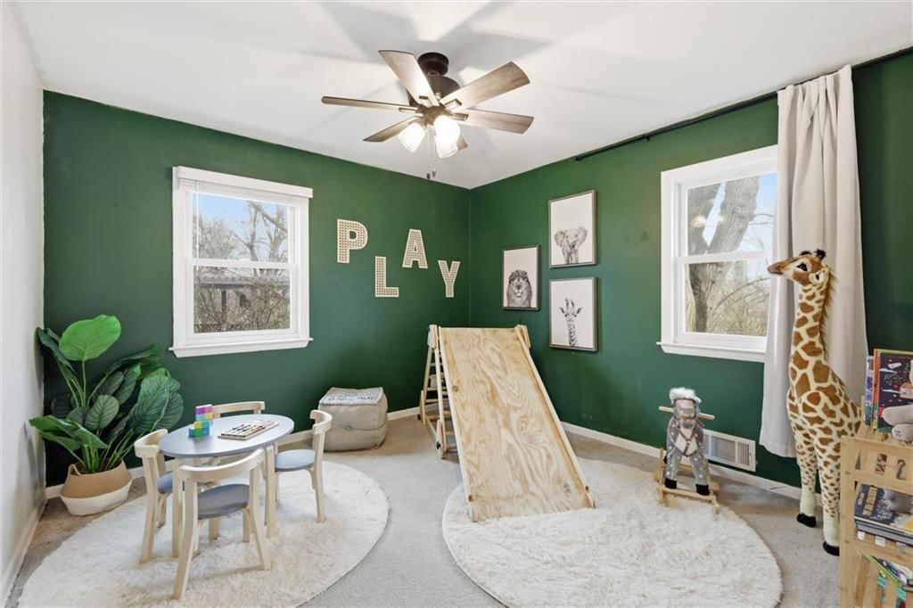 8806 Marty Street — photo 22
