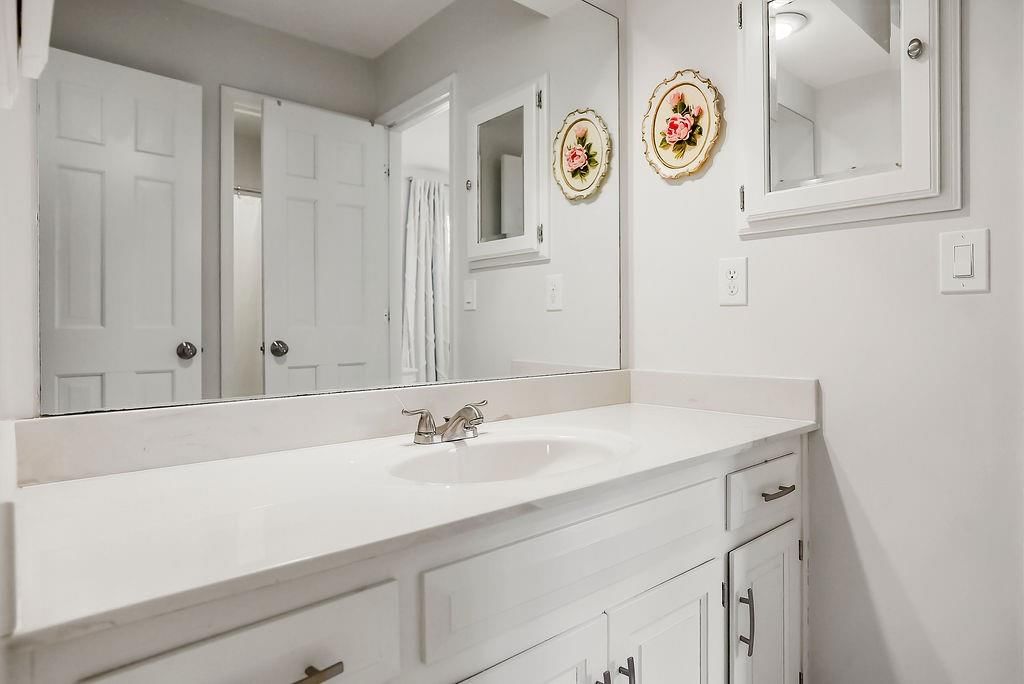 6412 W 125th Street — photo 25