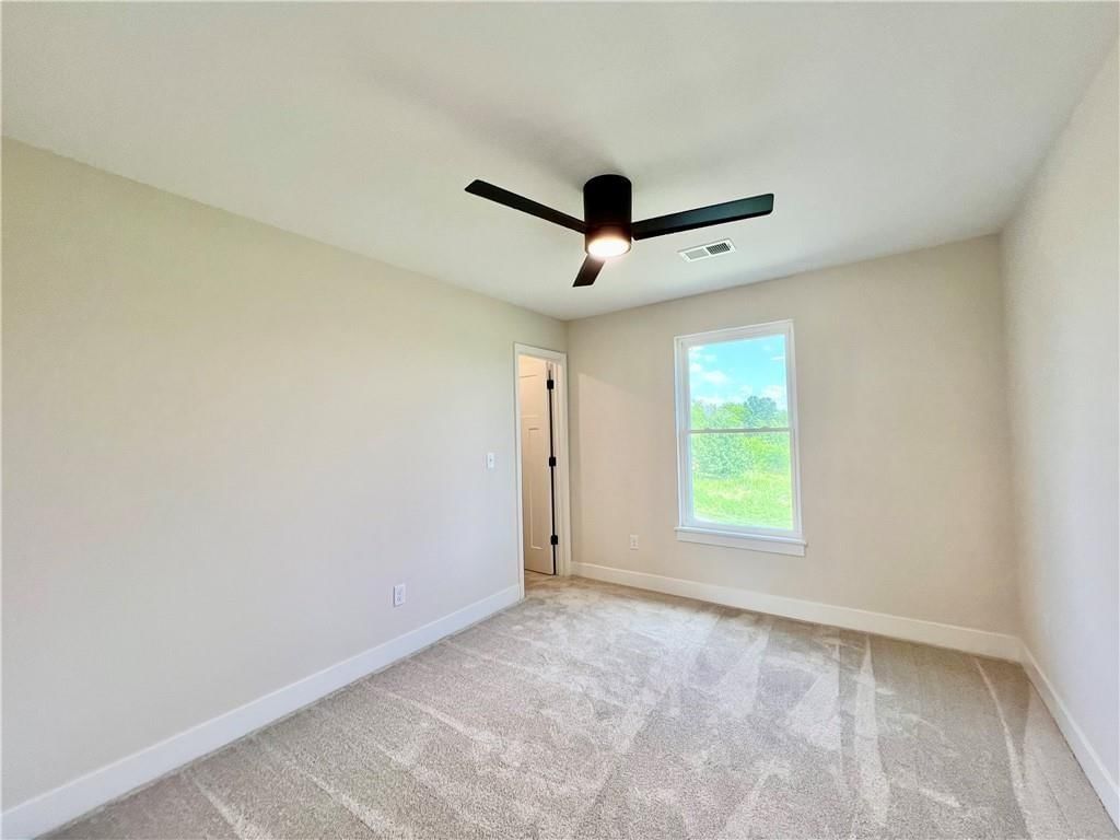 1929 Longview Drive — photo 18