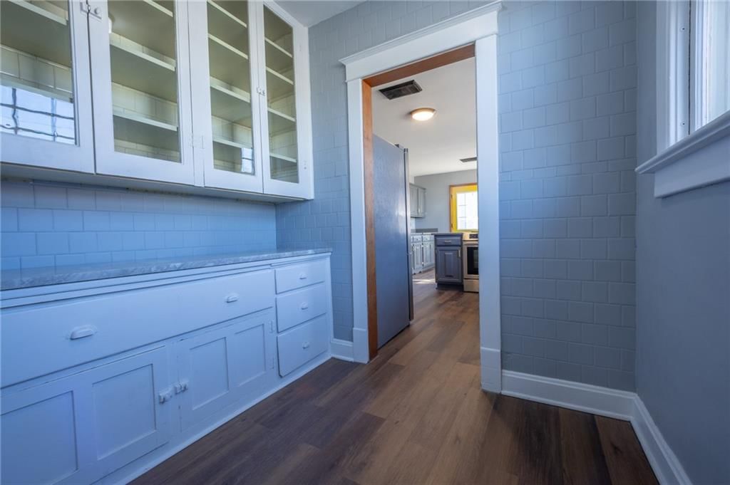 402 S Market Street — photo 10