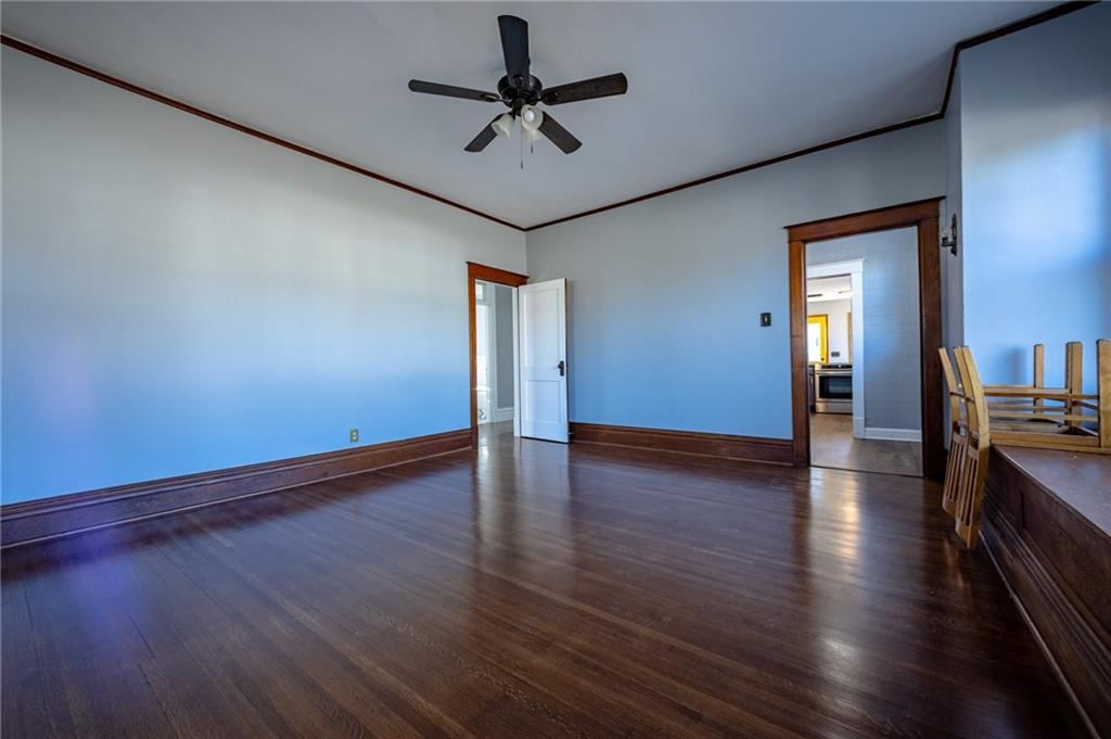 402 S Market Street — photo 14