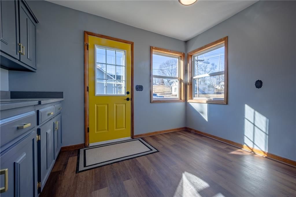 402 S Market Street — photo 15
