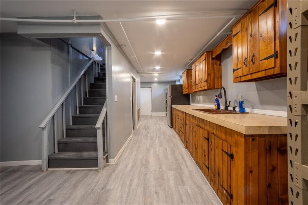 402 S Market Street — photo 27