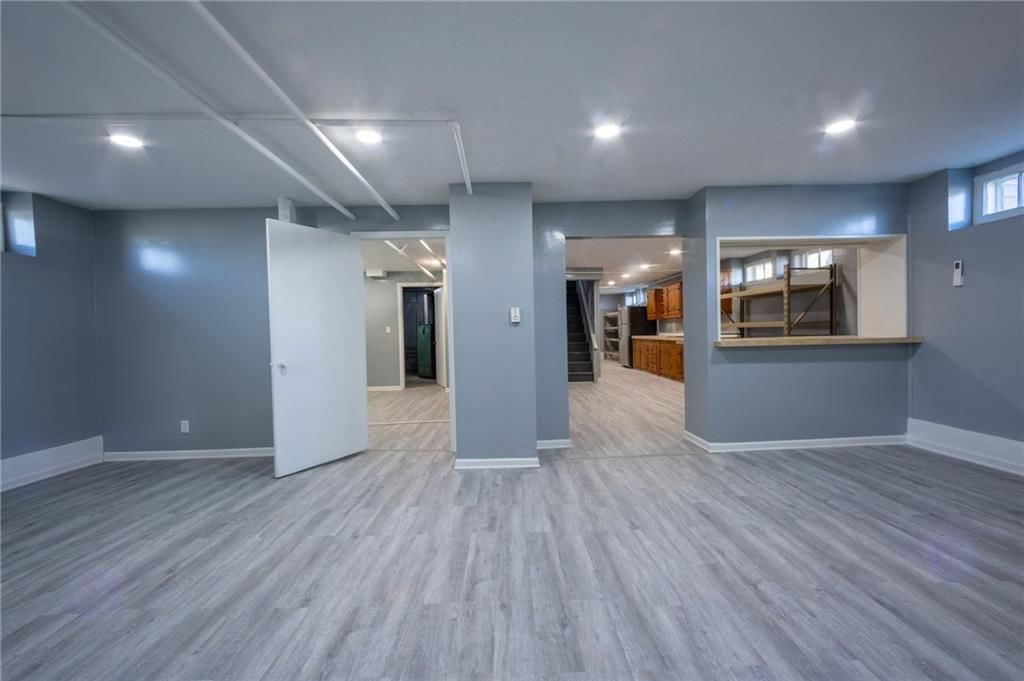 402 S Market Street — photo 28