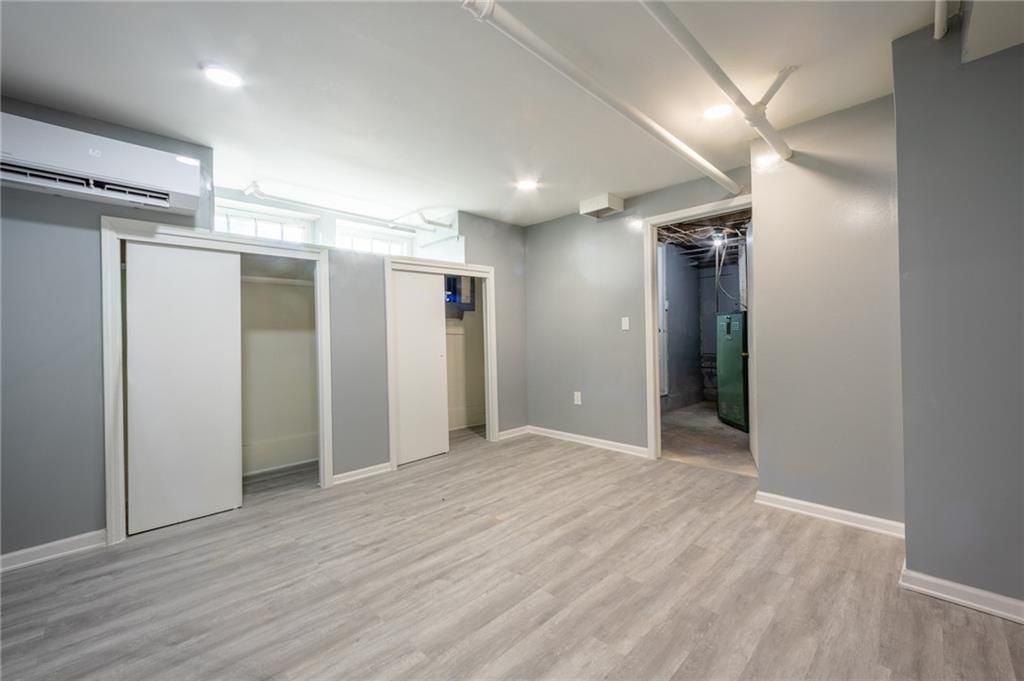 402 S Market Street — photo 29
