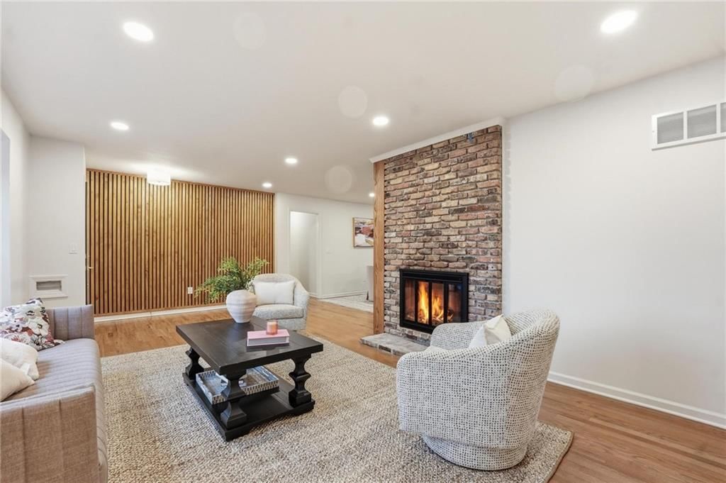 6301 Woodson Drive — photo 6