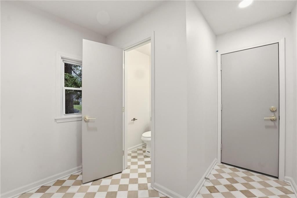 6301 Woodson Drive — photo 25