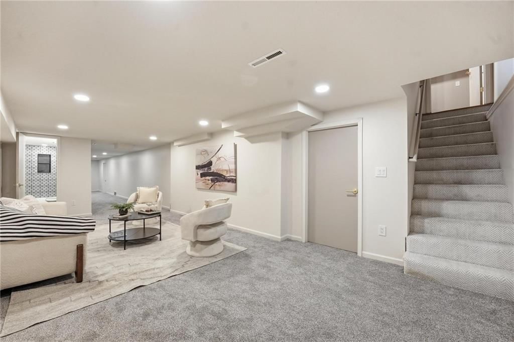 6301 Woodson Drive — photo 28