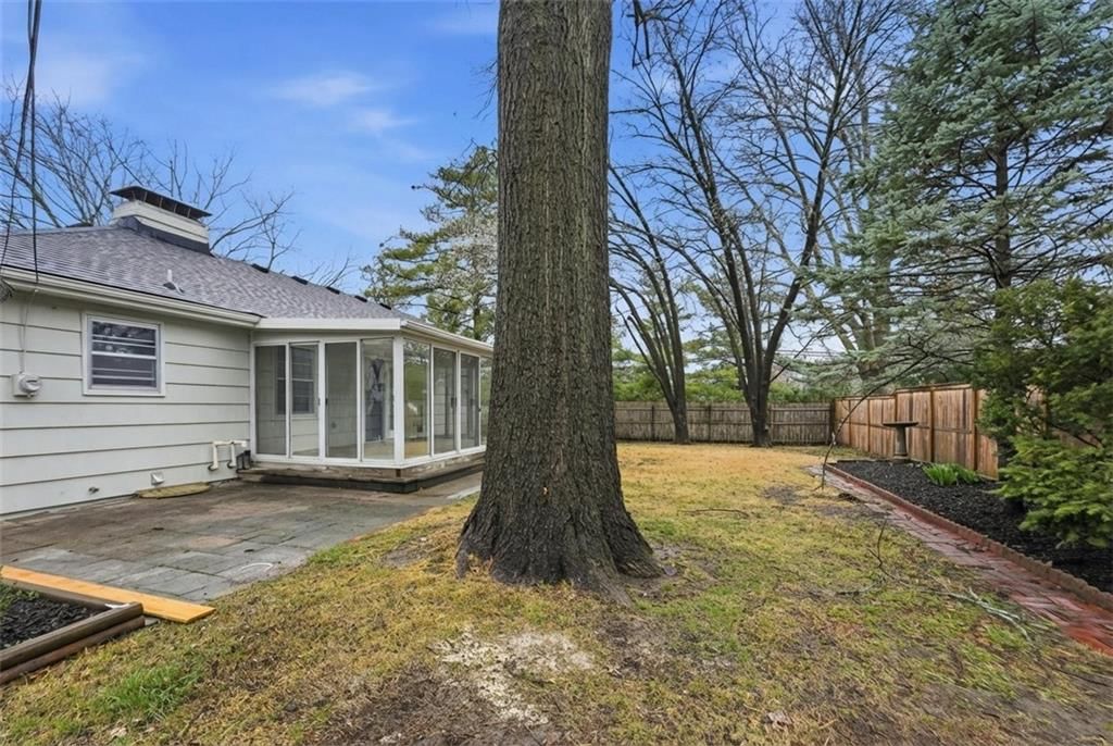 6301 Woodson Drive — photo 37