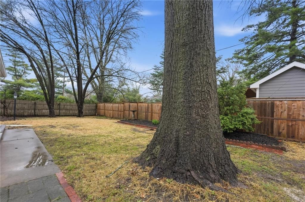 6301 Woodson Drive — photo 38