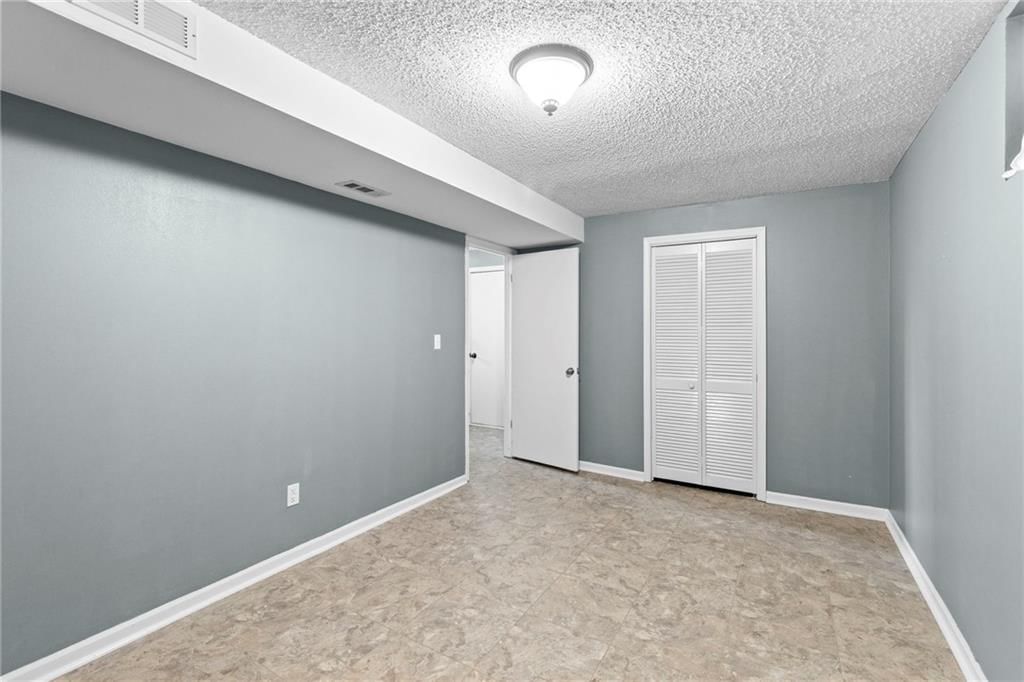 11300 N Donnelly Avenue — photo 16