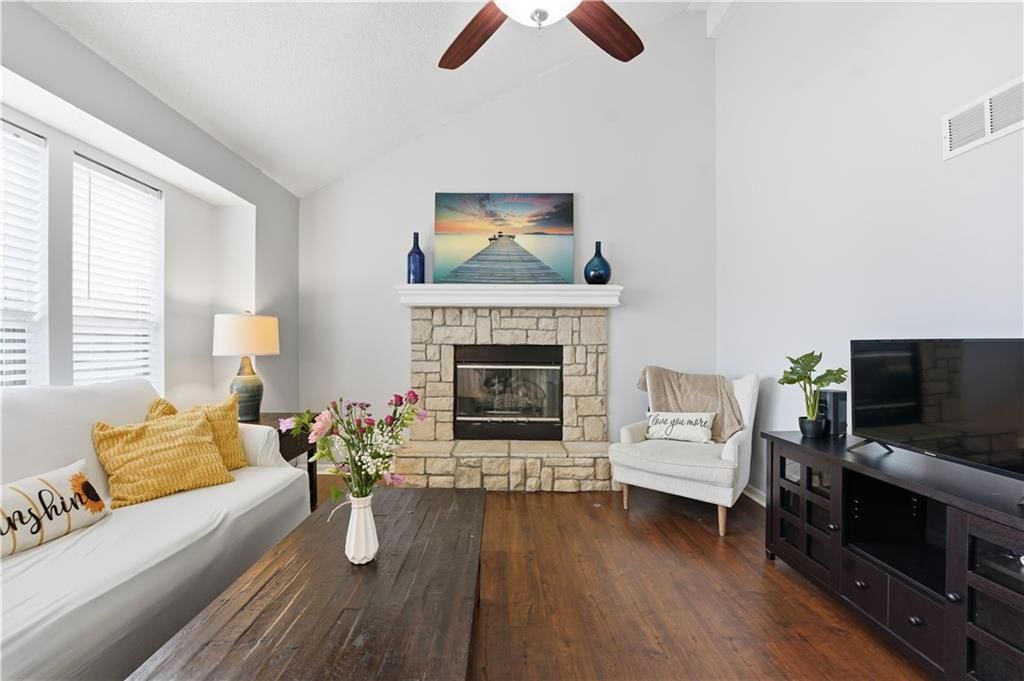 953 E Cottage Creek Drive — photo 4