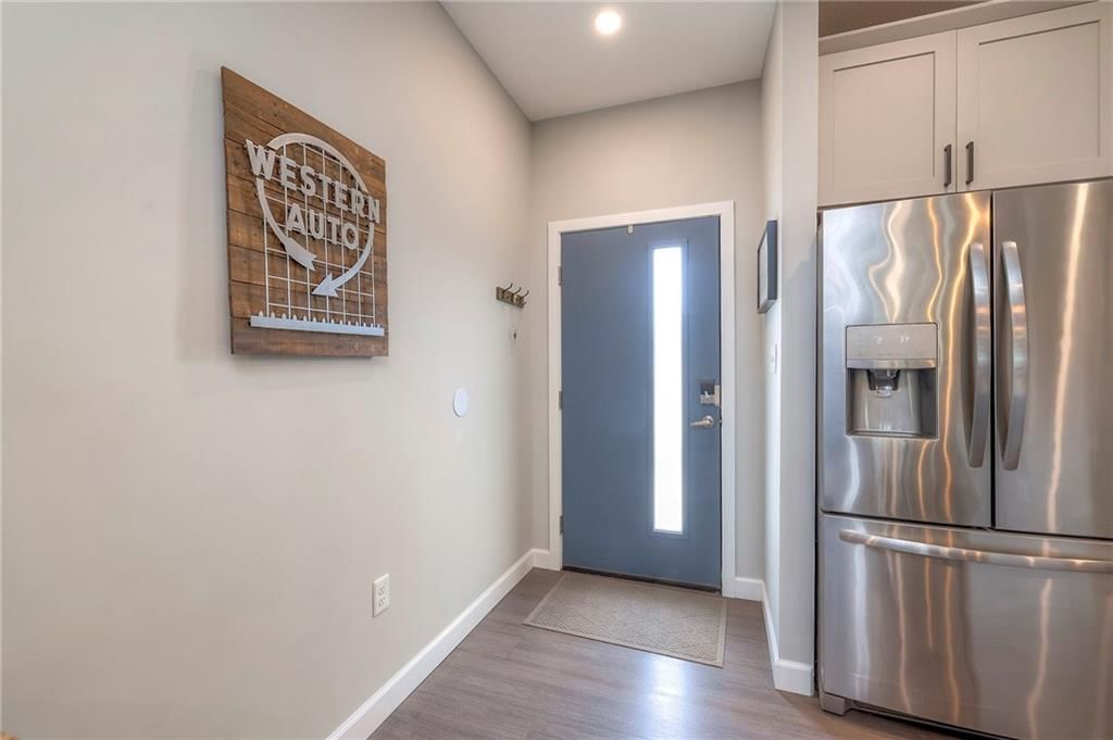 7616 Washington Street — photo 3