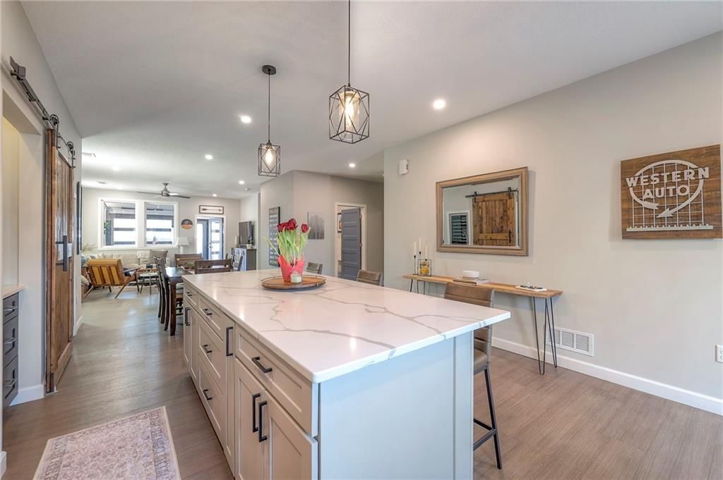 7616 Washington Street — photo 9