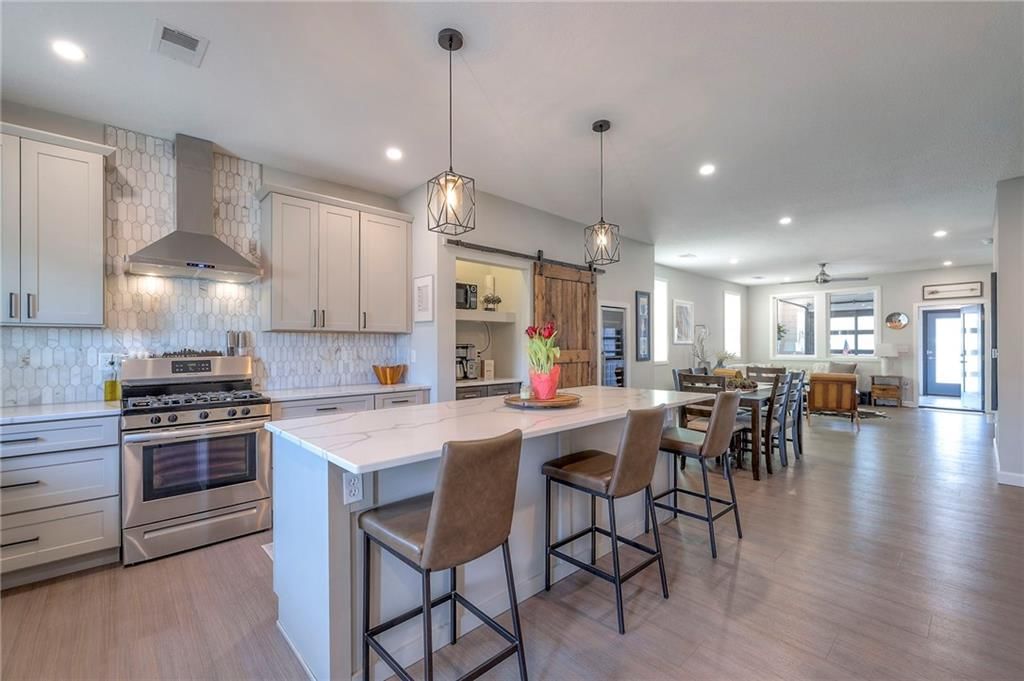 7616 Washington Street — photo 10