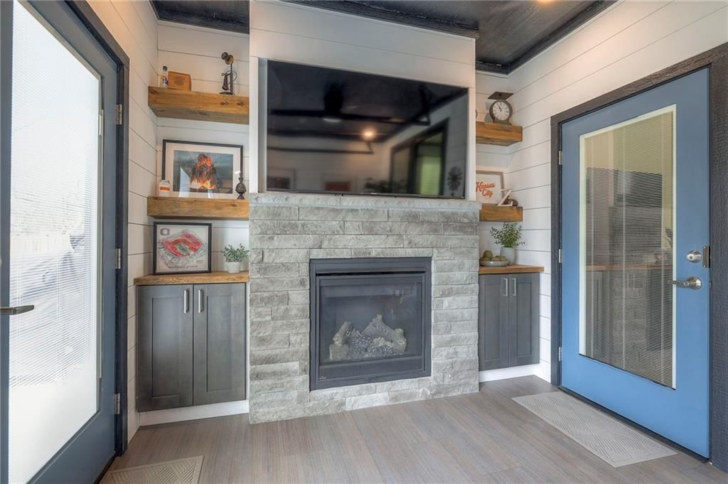 7616 Washington Street — photo 21