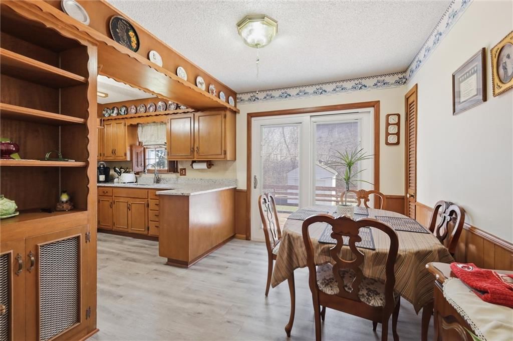 4821 Bond Street — photo 12