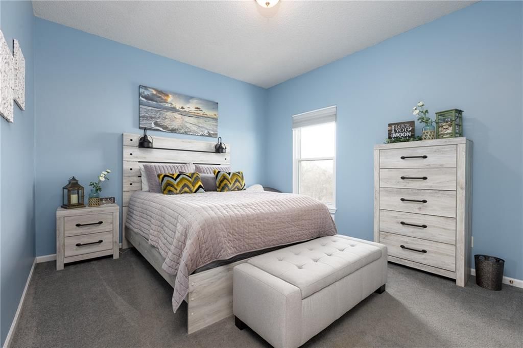 9208 N CAMPBELL Court — photo 17