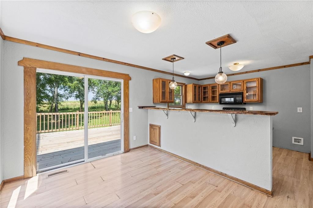 30904 Pressonville Road — photo 10