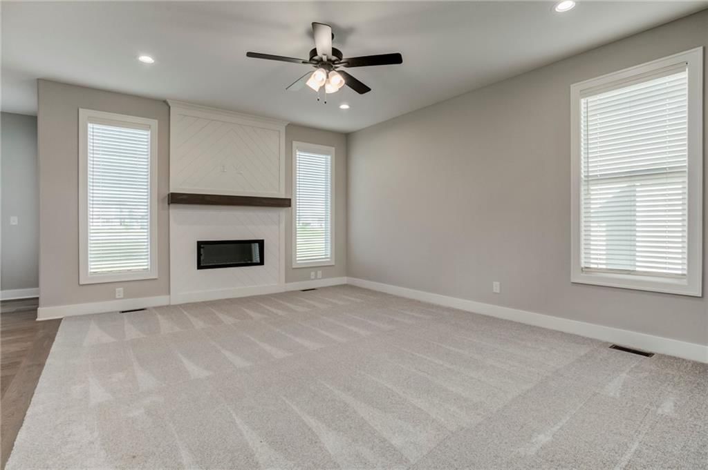 28317 W 160th Court — photo 5