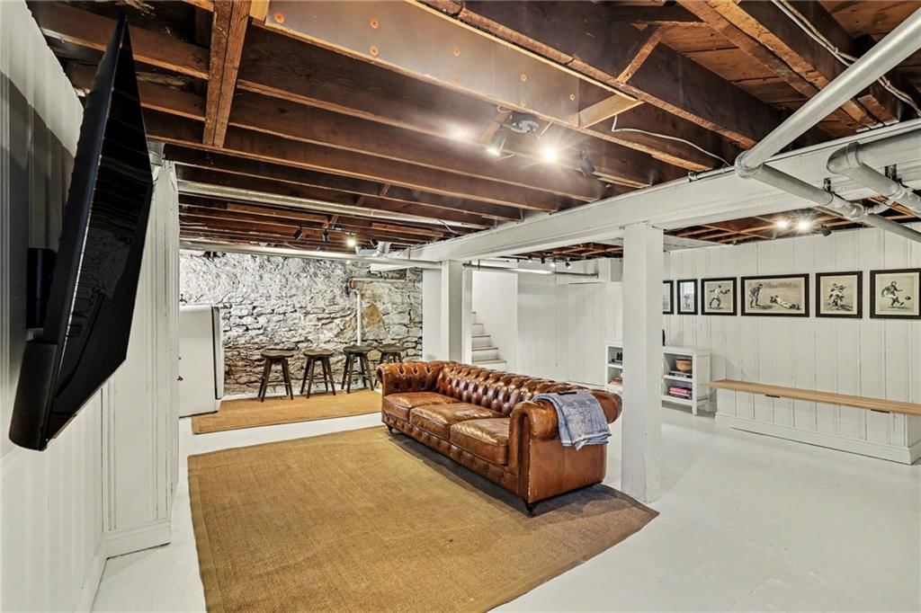 437 W 59th Terrace — photo 30