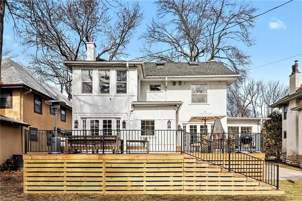 437 W 59th Terrace — photo 33