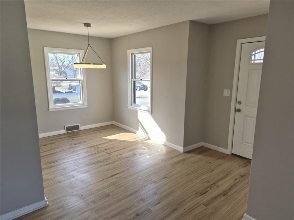 1007 S Main Street — photo 11