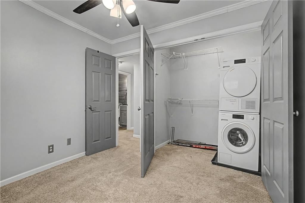 4213 Clark Avenue — photo 13