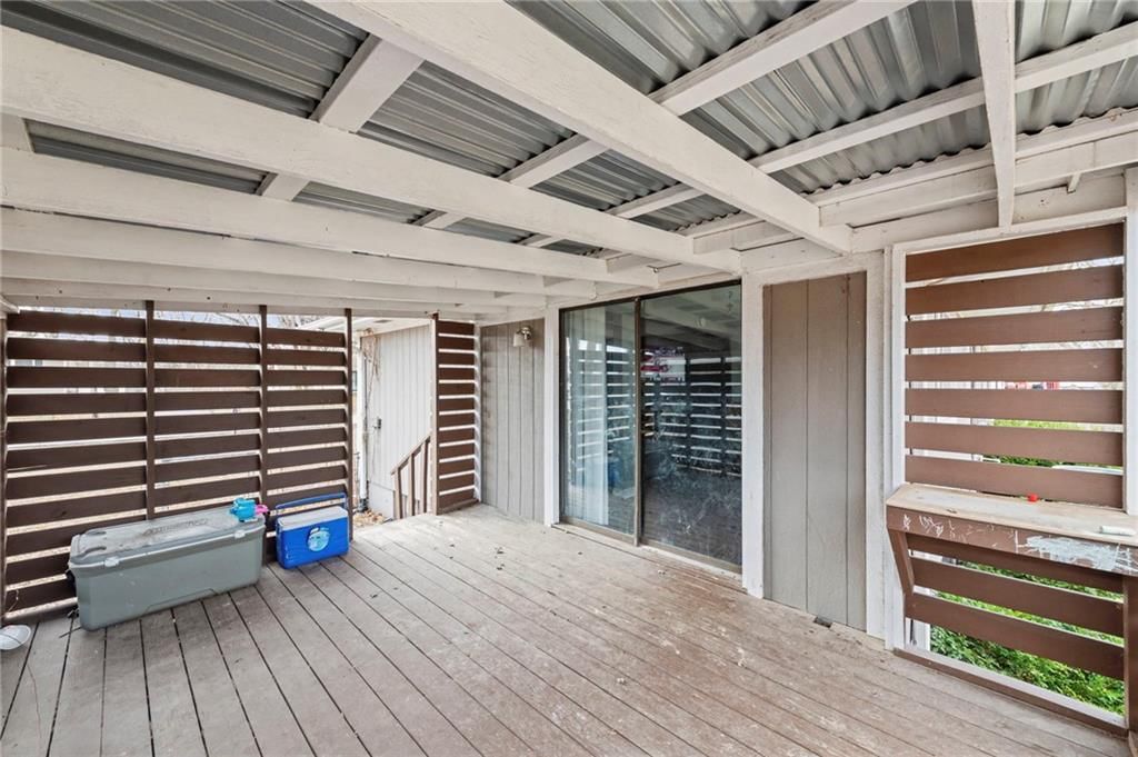 418 W Moss Street — photo 30