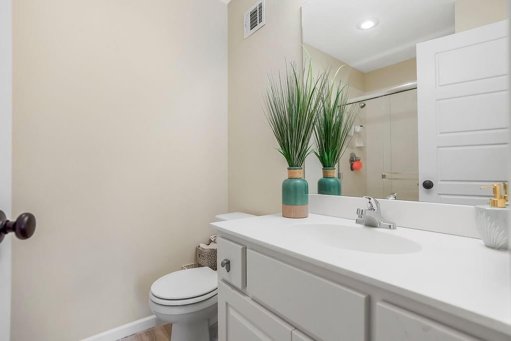 12310 W 163rd Terrace — photo 37