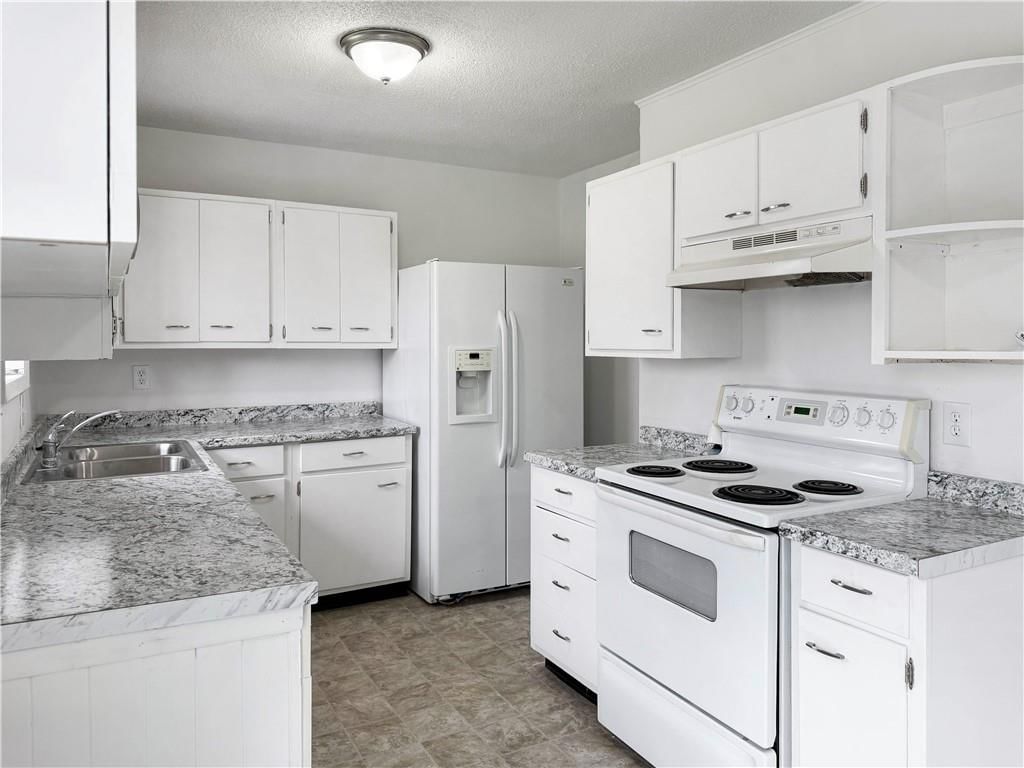 5342 N Palmer Avenue — photo 10