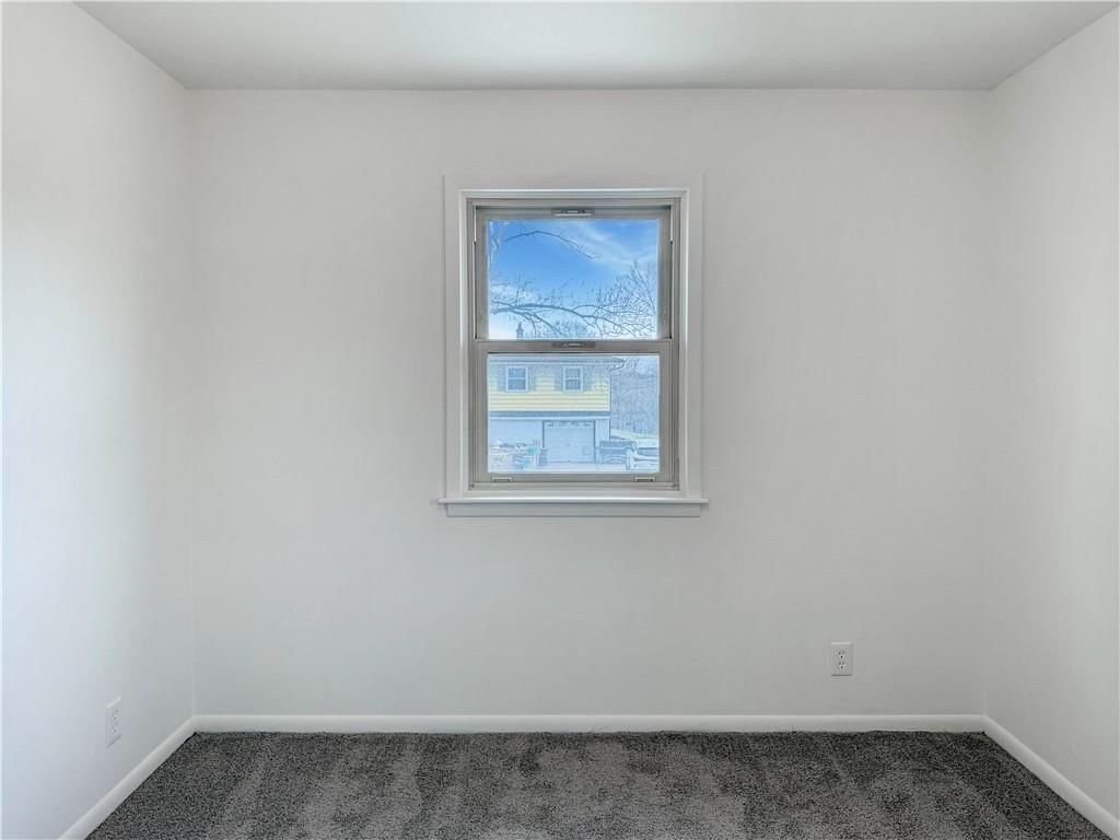 5342 N Palmer Avenue — photo 11