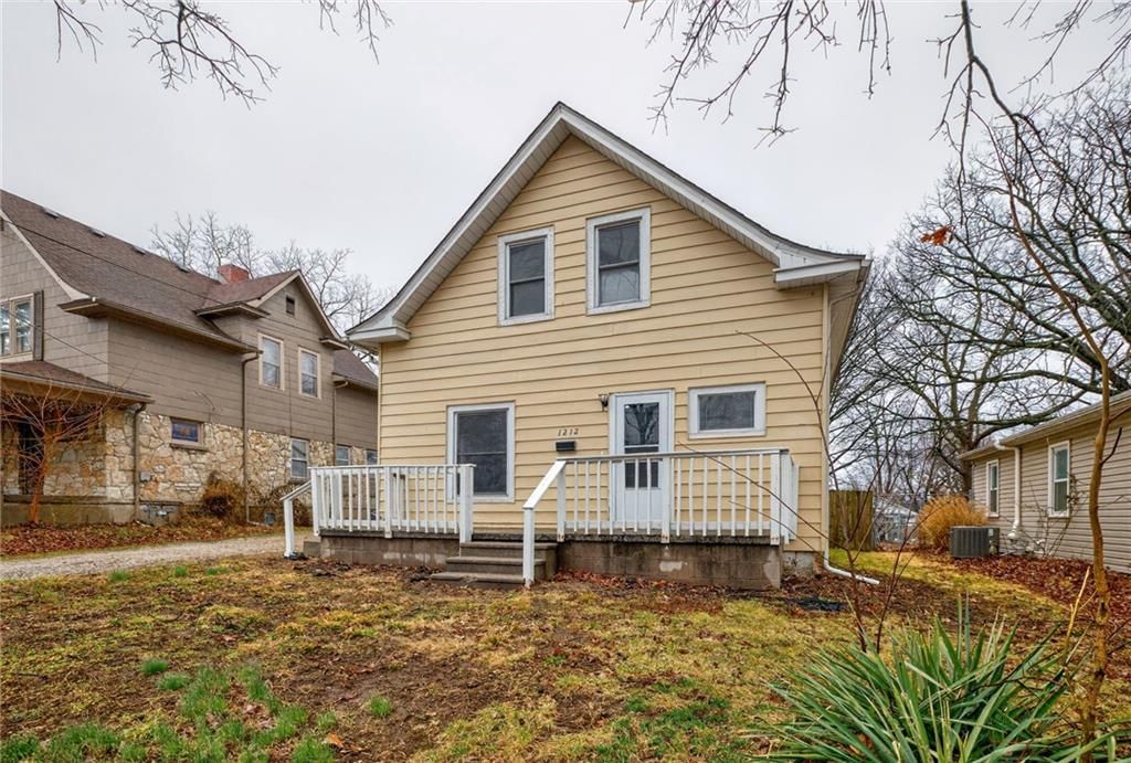 1212 N Spring Street, Independence, MO
