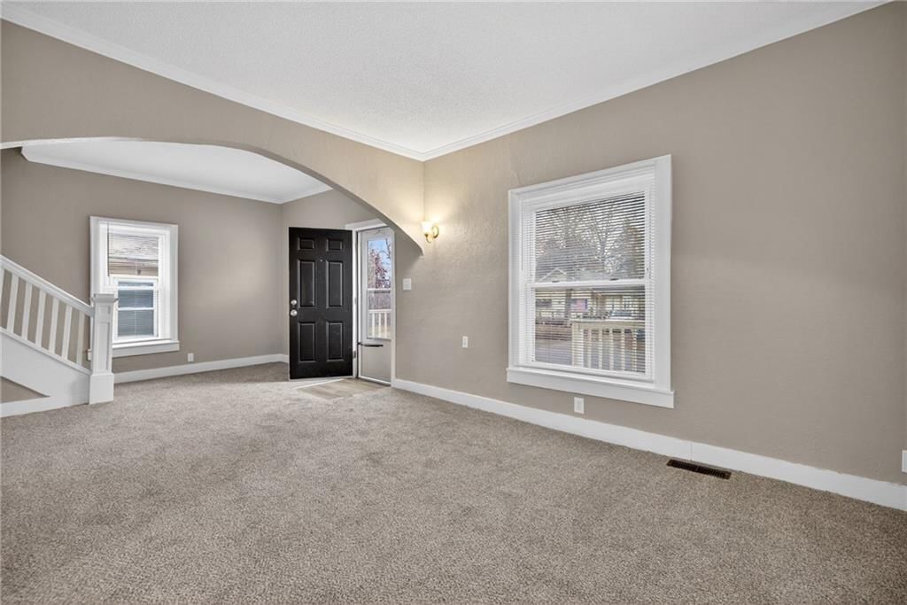 1212 N Spring Street — photo 4