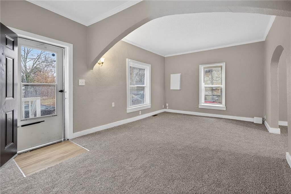 1212 N Spring Street — photo 5