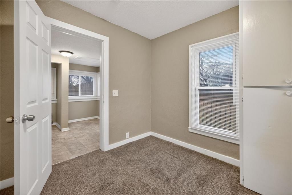 1212 N Spring Street — photo 7