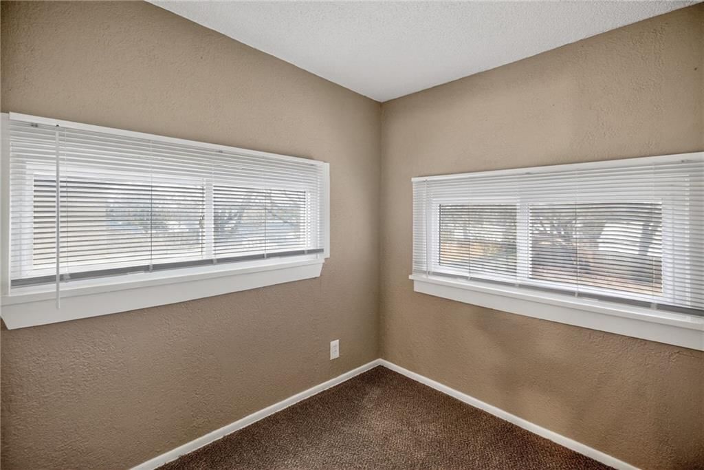 1212 N Spring Street — photo 13