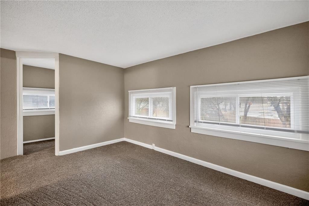 1212 N Spring Street — photo 14