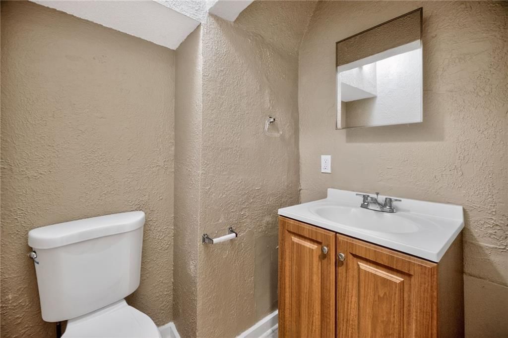 1212 N Spring Street — photo 24
