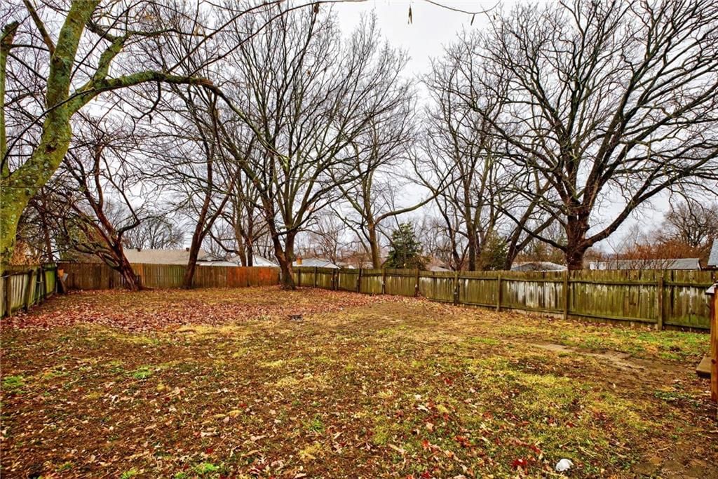 1212 N Spring Street — photo 36