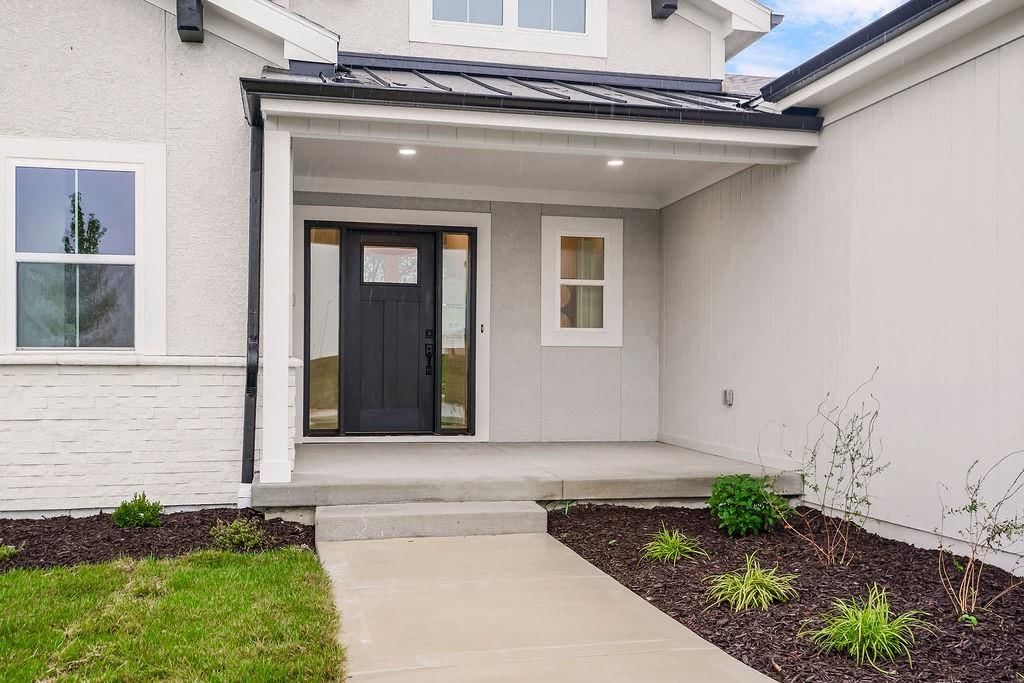 3808 W 187th Street — photo 11