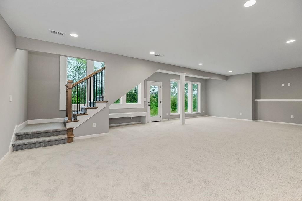 3808 W 187th Street — photo 33